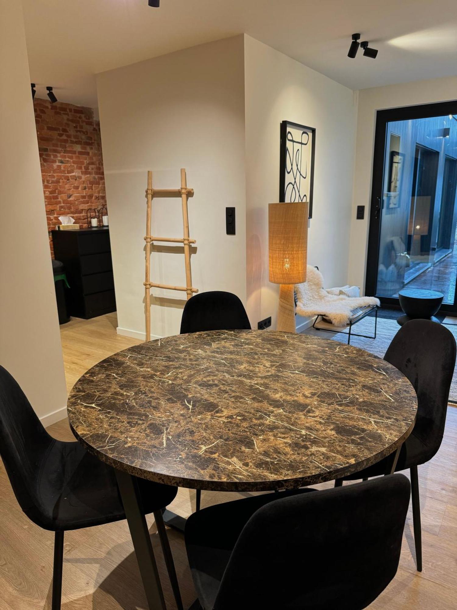 Luxury Apartment With Cosy Garden! 헨트 외부 사진