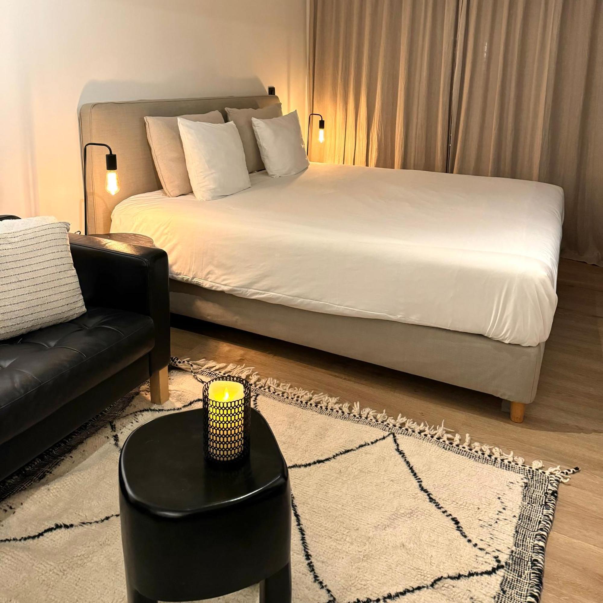 Luxury Apartment With Cosy Garden! 헨트 외부 사진