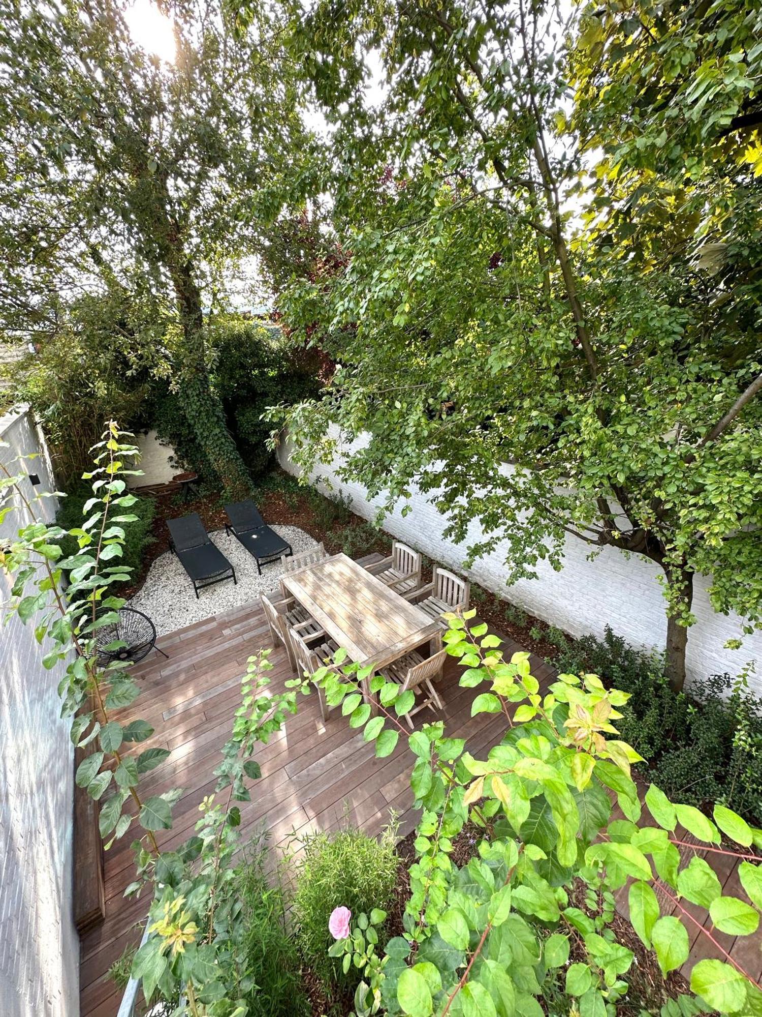 Luxury Apartment With Cosy Garden! 헨트 외부 사진