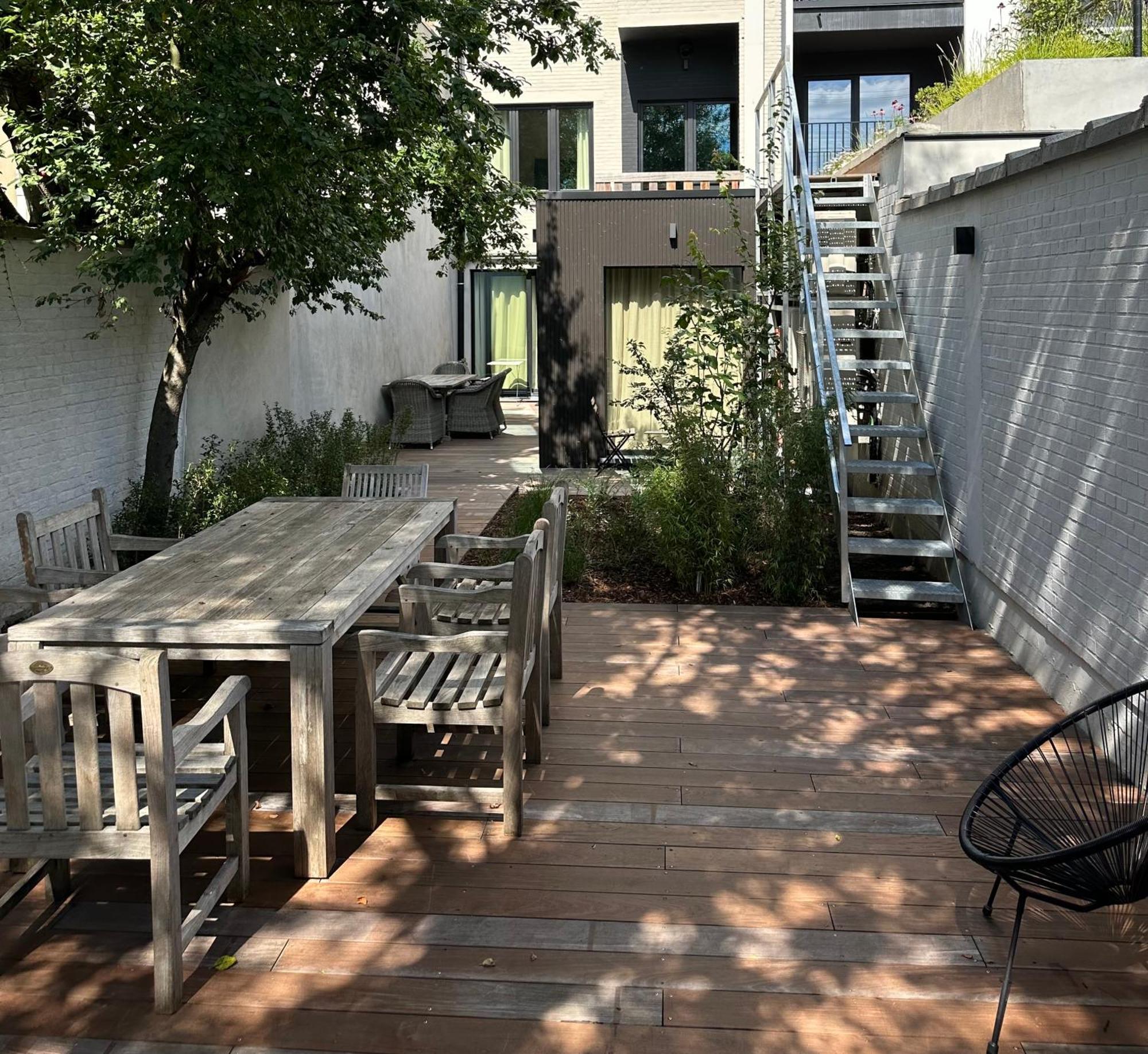 Luxury Apartment With Cosy Garden! 헨트 외부 사진
