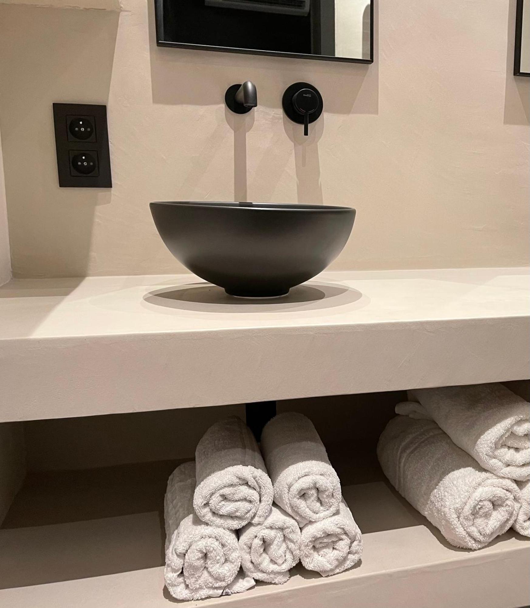 Luxury Apartment With Cosy Garden! 헨트 외부 사진