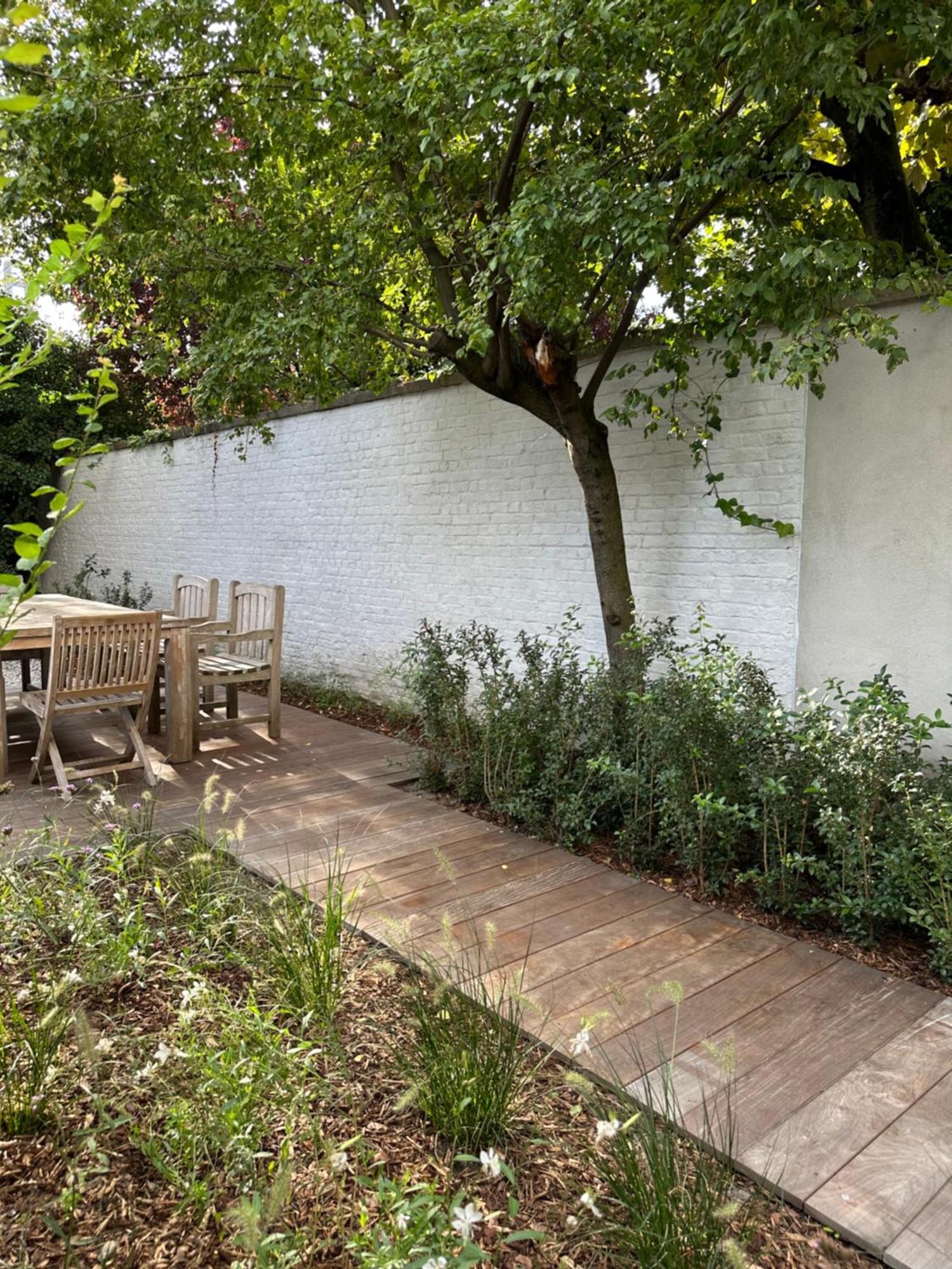 Luxury Apartment With Cosy Garden! 헨트 외부 사진